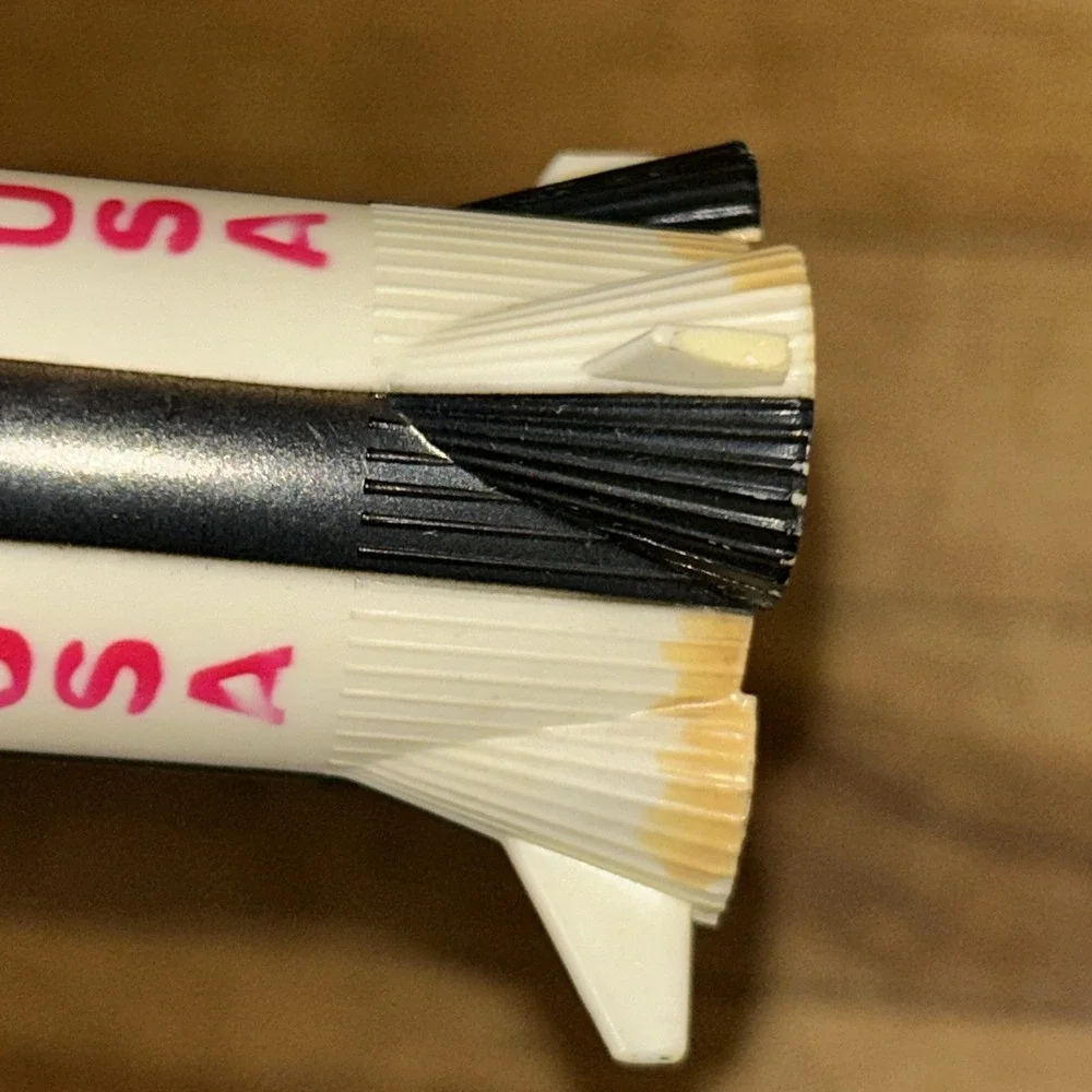 Vintage Saturn V Rocket Model Toy USA‎ D2